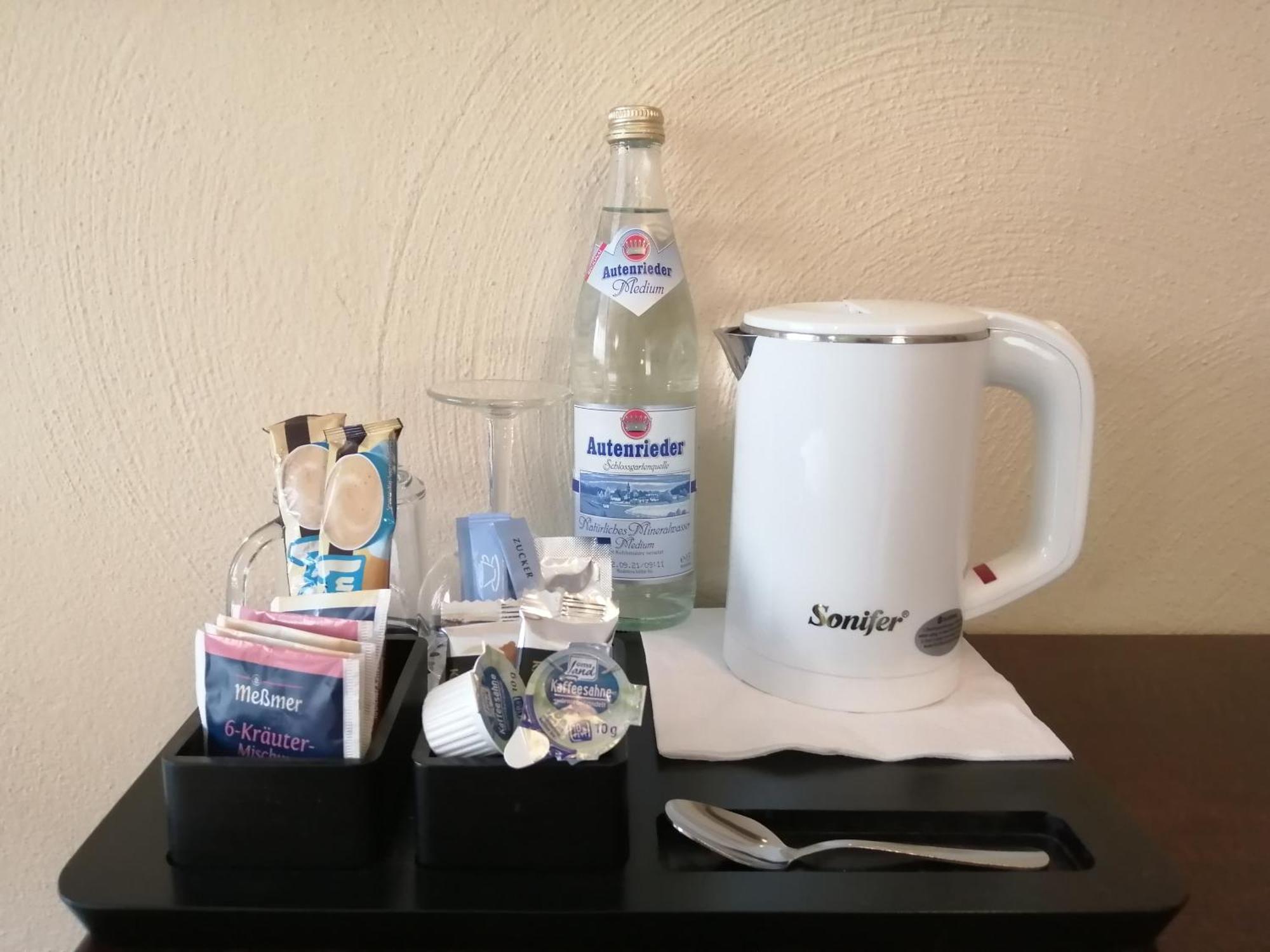 Hotel Augsburg Goldener Falke Bilik gambar